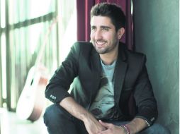 Completo. Alex asegura que este disco refleja mucho del momento personal que vive como padre y cabeza de familia. AP /