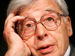 Robert Edwards, padre de la fecundación in vitro, falleció mientras dormía este 10 de abril. ARCHIVO /