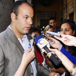 Inconformes en San Miguel de Mezquitán por motel