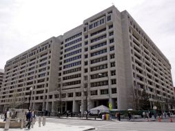 Edificio del Fondo Monetario Internacional en Washington, EU. ARCHIVO /