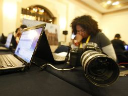 Agresiones a periodistas, feminicidio, despojo a pobladores y maltrato a jóvenes manifestantes, entre las violaciones más graves. ARCHIVO /
