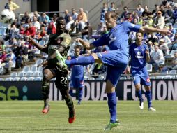 Los ''Periquitos'' se quitaron la presión del descenso. EFE /