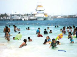 Con el monto devuelto del Derecho de No Inmigrante, hoteleros pretenden promocionar Cancún y otros puntos del estado. CUARTOSCURO  /