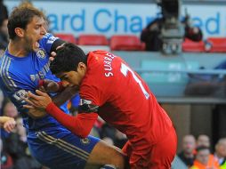 El uruguayo protagonizó una de las escenas más polémicas el fin de semana. AFP /