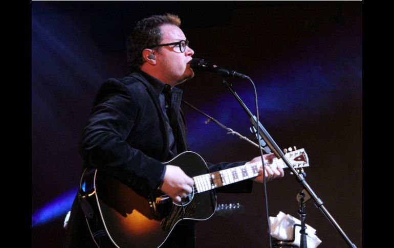 Leonel García no descarta cerrar su gira con un concierto en el que estén todas las intérpretes con las que cantó a dueto. ARCHIVO /