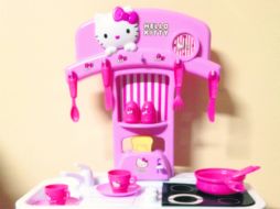 Para niñas. La cocinita es la forma en que las pequeñas se convierten en grandes.  /