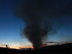 Señalan que el humo que despide el incendio afecta el área conurbada de Guadalajara.  /