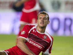 Novaretti llega al futbol mexicano para el Torneo Apertura 2009 con Toluca, con el que logra el título del Torneo Bicentenario 2010. MEXSPORT /