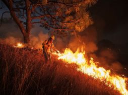 Vecino dice que los siniestros siempre empiezan en fin de semana cuando hay menos revisiones y seguridad.  /