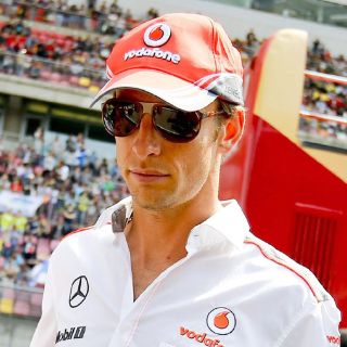 Button arreglará problemas con 'Checo'