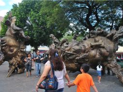 Javier Marín ha participado en más de 200 exposiciones colectivas e individuales. ARCHIVO /