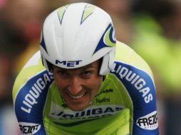 El deportista, de 35 años será sustituido por Damiano Caruso. AP /