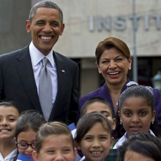 Obama y Chinchilla inician reunión centrada en desarrollo económico