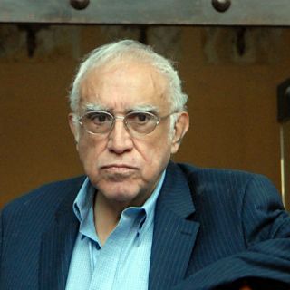 Monsiváis es recordado por Canal 22