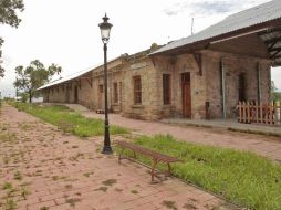 La coordinadora de Vías Verdes, Gabriela Michel Estrada, señala que esperan el apoyo de algunos municipios para continuar los trabajos. ARCHIVO /