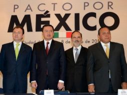 Los integrantes del Pacto por México buscarán retomar el curso de los compromisos. ARCHIVO /