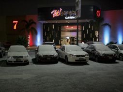 El gobernador del estado señala que desde 1994 no se registra una lluvia de ceniza tan intensa. AP /