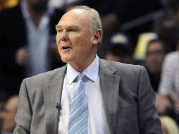 George Karl se lleva el nombramiento como mejor entrenador en la NBA. AP /