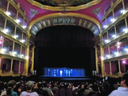 La renta del Teatro Degollado es la más cara en los tres rubros: Gastos de personal y servicios; Cuota cultural y Cuota comercial. EL INFORMADOR /