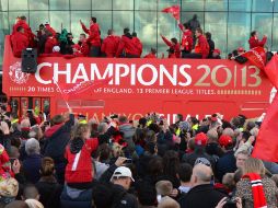 Los fanáticos se dan cita para festejar con sus ídolos. AFP /