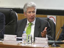 Gerardo Ruíz Esparza destaca que la mayoría de estados del país ya aprobó la reforma en telecomunicaciones. ARCHIVO /