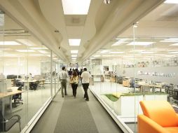 Los perfiles de quienes trabajan en el Centro del Software son tan variados como las empresas que los contratan.  /