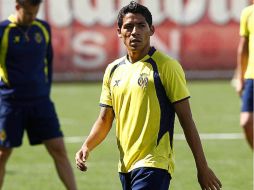 El mexicano y su equipo quieren obtener el ascenso directo a la máxima división española. ESPECIAL /