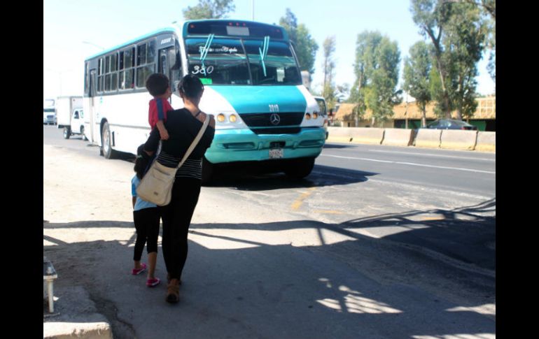 En el foro ''El Camión que Queremos'', plantean la  construcción de corredores de movilidad y la implementación del sistema de prepago. ARCHIVO /