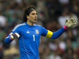 El arquero de la selección nacional daría el salto al futbol italiano. MEXSPORT /