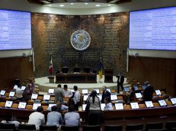 El Congreso local tendría que recortar su nómina acambio de recibir los recursos extraordinarios para mitigar sus problemas financieros ARCHIVO /