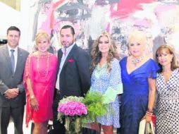 Anfitriones. Alejandro Padilla, Anabella Hernández, Yuri Zatarain, Almendra Rodríguez Morquecho, Güera Salas y Antonieta Pérez Lete.  /