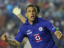 Giménez, autor del gol, aplaude que su equipo supo jugar con las circunstancias. EFE /