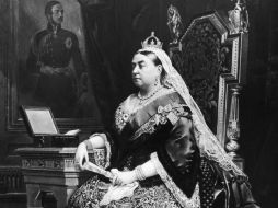 Nace Victoria I, reina de Gran Bretaña e Irlanda, quien sobresale por respaldar firmemente la política. ARCHIVO /