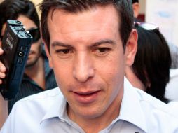 Miguel Castro informa que los 50.3 MDP recibidos ayer servirán para el pago de indemnizaciones al personal que será dado de baja. ARCHIVO /