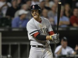 El tercera base Will Middlebrooks presenta espasmos en la espalda baja. ARCHIVO /