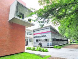 ITESO. En la institución es muy importante la armonía entre los edificios y los espacios verdes. ESPECIAL /