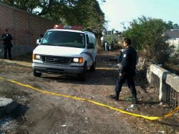 En un canal que cruza por la colonia Rancho Nuevo en el municipio de Guadalajara fue encontrada una persona sin vida.  /