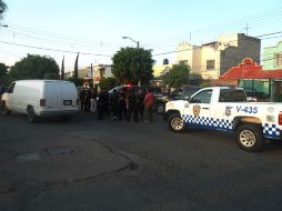 Los uniformados continuaron con el operativo, ya que presuntamente acudían a otra casa de seguridad.  /