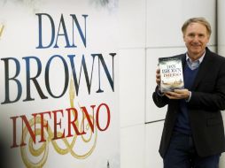 El autor tomó de pretexto al poeta italiano Dante Alighieri al escribir su nueva novela. EFE /