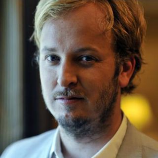 Bobin podría dirigir secuela de ''Alicia en el país de las maravillas''