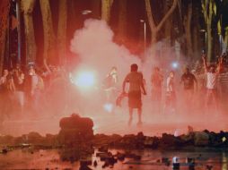 En la anterior marcha, el grupo ha entonado consignas antigubernamentales en una vigilia que se ha prolongado toda la noche. AP /