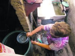 La lucha diaria por el agua.Se está calculando cuánta gente vive en las 40 colonias sin agua que se sumaron a los registros oficiales. EL INFORMADOR /