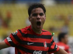 El equipo rojiblanco adquiere de manera definitiva a Bravo. MEXSPORT /