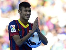 Neymar es apoyado por sus compañeros, lo ven como un gran jugador. AFP /