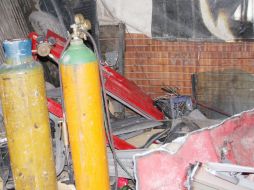 Les aseguran cerca de una tonelada de piezas automotrices. ESPECIAL /