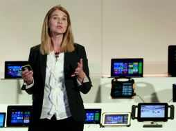 Tami Reller presenta la nueva versión de Windows. AP /