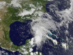 La Conagua asegura que la tormenta se desplazará hacia el norte, alejándose de costas nacionales. AFP /