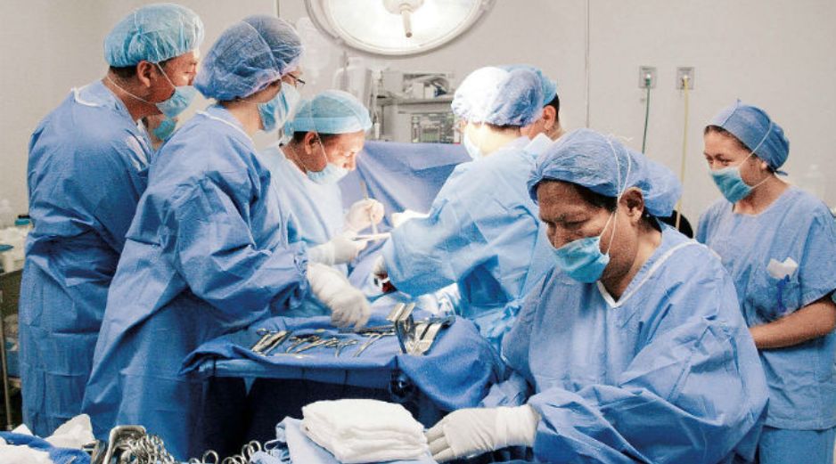Diferentes pacientes denunciaron que se les solicitó un pago para realizar un trasplante. ARCHIVO /