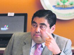 Miguel Barbosa Huerta, coordinador perredista en el Senado, apuesta por la voluntad política para concretar las leyes reglamentarias. NTX /