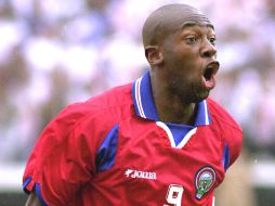 Paulo Wanchope como jugador sabe lo que es enfrentar al Tri en situaciones difíciles. ARCHIVO /